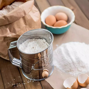 Stainless steel flour sieve 3 cups 5 cups powder sieve single layer mesh hand-operated with scale filter screen baking tool