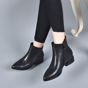 2024 New Leather Short Boots Women's Pointed Autumn and Winter fleece-lined High Heel Boots Soft Bottom Thick Heel Women's Boots Spring and Autumn Ruini