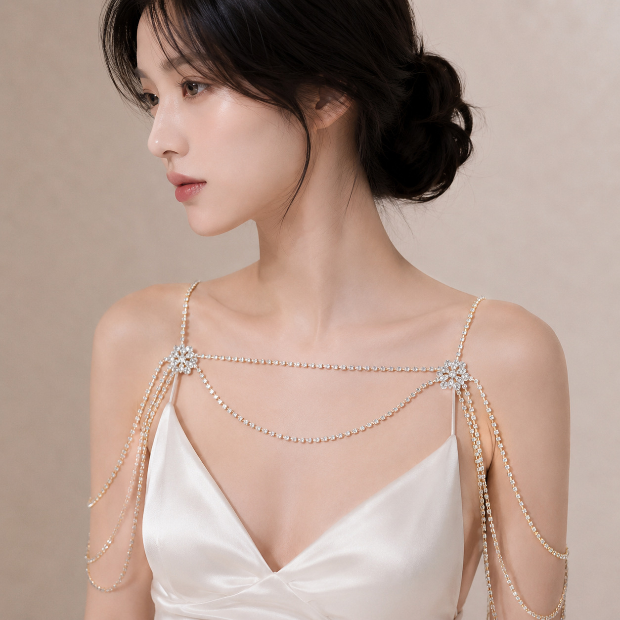 European and American Bridal Wedding Diamond-Encrusted Floral Shoulder Accessories, High-End Banquet Wedding Dress, Multi-Layered Tassel Body Chain, Chest Chain