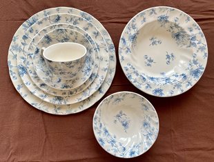 Foreign trade export UK underglaze blue flowers original single tail goods is dinner plate breakfast plate cereal bowl soup plate coffee cup