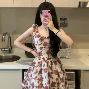 Floral strap dress red tea rose ~ summer new pure romantic slimming rose sleeveless dress