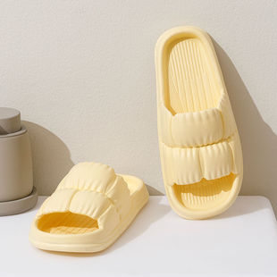 Slip-on Slippers Men's Summer 2025 New Couple Thick-soled Sandals and Slippers Women's Outfit Indoor Home Bathroom Non-slip