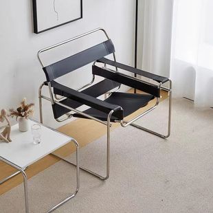 Nordic Designer Vasily Casual Single Chair Middle Industrial Style Bauhaus Saddle Leather Cyber Celebrity Photo Sofa Chair