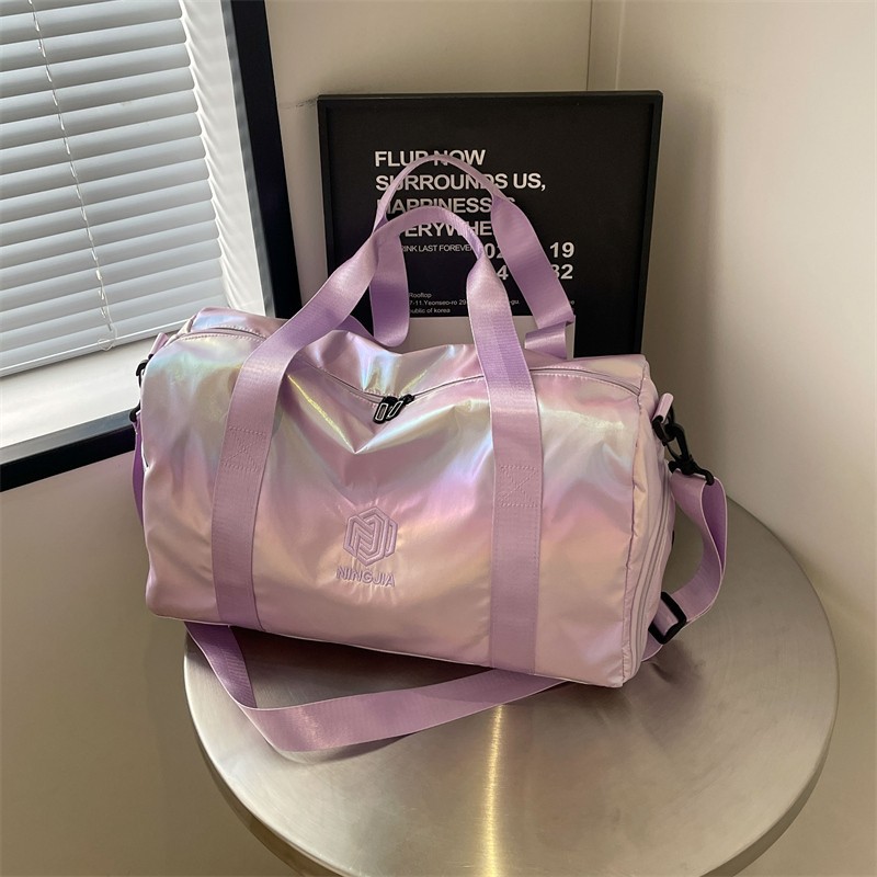 Large-capacity short-trip travel bag, stylish pearlescent iridescent women's yoga bag, dry and wet separation portable clothing storage bag