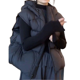 2024 Autumn and Winter New Korean Style French Fashion Coat Loose Warm Short Hooded Vest for Women