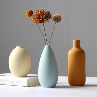 Manufacturers deal with defective ceramic vase Jingdezhen creative home hotel decoration new Chinese ornaments