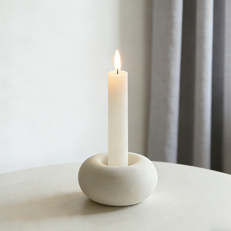 Nordic White Round Ceramic Candlestick Ornament, Living Room Dining Table Decorative Item, Simple Household Candle Holder Base