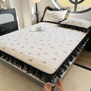 Cloud Cotton Bed Cover with Skirt Girl's Heartbreak Flower Thickened Bed Sheet Simmons Mattress Protective Cover Cotton Dust-proof Bedspread