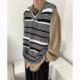 Spring and Autumn Thin Knitted Vest Men's Loose Outer Wear Collar Striped Vest Shoulder Korean Style Sleeveless Top Autumn