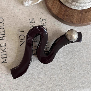 Wave Pearl Large Hair Clip Women's Back Head Hairclip 2024 New High-end Elegant Shark Clip Hair Accessories