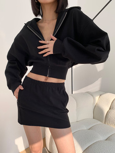 Hong Shirt Spring New Hooded Zipper Sweater suit Women's Fashionable Casual Short Slim-fit Skirt Sports suit Women