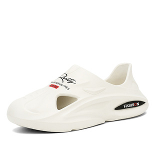 New Sandals Women's Outerwear Summer Fashionable All-match Flat Beach Shoes Thick Bottom Sports Leisure Outdoor Slippers for Women