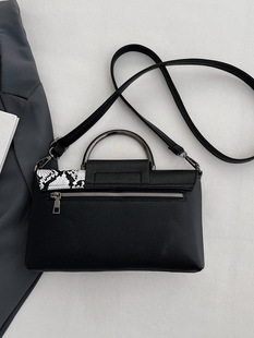 European and American Snake Pattern Women's Envelope Bag Clutch Bag High-End Fashion Large-Capacity Handbag Casual Trendyy Cross-Body Bag