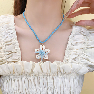 Island Breeze Seaside Vacation Coconut Tree Shell Necklace Women's Design Sense Niche Sweet Floral Clavicle Chain