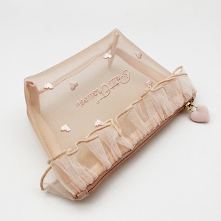 Petit trouver Mesh Love Embroidered Lace Portable Cosmetic Bag Cute Tissue Bag Makeup Storage Bag