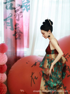 New Chinese style Chinese style morning dress female bride design sense morning gown retro high-end strap toast dress dress