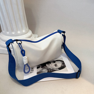 Casual Large Capacity Nylon Canvas Bag Women's 2024 New Fashion Shoulder Bag All-match Wide Band Crossbody Saddle Bag