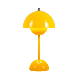 Retro Flower Bud Table Lamp VP9 Nordic Dimmable Designer Study Atmosphere Charging Bedroom Bedside Small Table Lamp