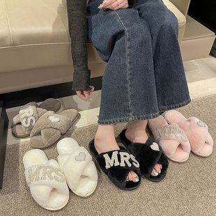 Women's 2023 autumn new fashion Pearl letter cross open toe plush slippers flat women's shoes wholesale