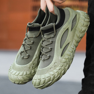 Men's Shoes Spring 2025 New Flying Woven Breathable Mesh Casual Lightweight Thick Sole Sports Non-Slip Trendy Shoes Coconut Shoes