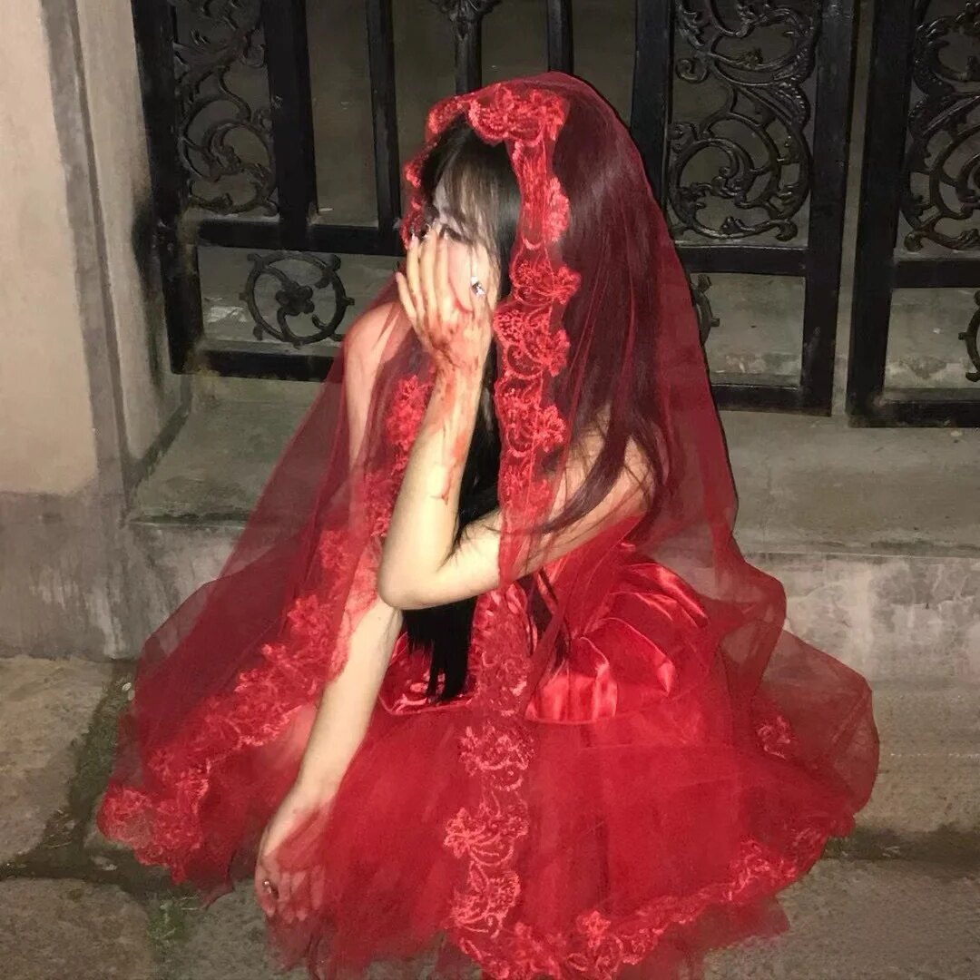 Red Veil Halloween Cos Gothic Red Veil Bridal Wedding Dress Show Lace Face-Covering Subculture Headwear