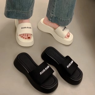 Cyber Celebrous Platform Thick Sole Slippers Women's Shoes for Outer Wear 2025 Summer New Heightened Black Sandals Sandals