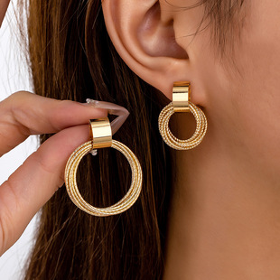 European and American Cross-border New Geometric Circle Earrings Elegant Elegant Fashion All-match Design Sense Advanced Sense Jewelry