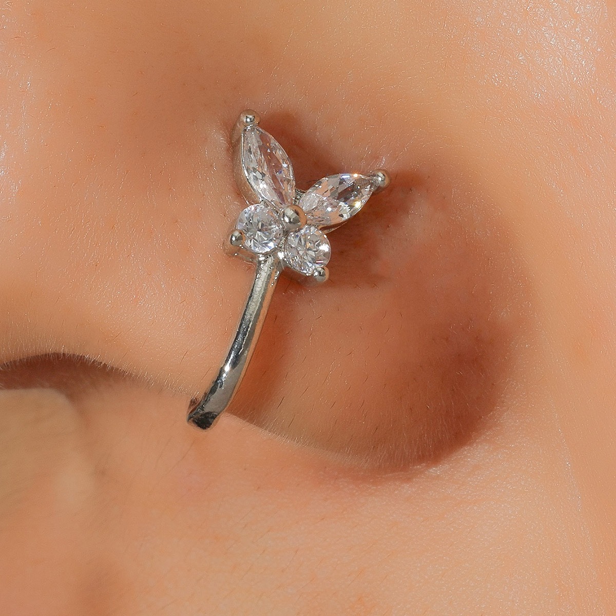 Cross-Border European and American Butterfly Non-Pierced Nose Clip Nose Ring Retro Fashion Copper Inlaid Zircon U-Shaped Nose Nail Piercing Jewelry for Women