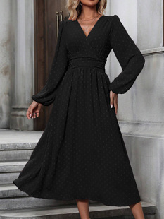 Autumn and winter new medium fur ball diagonal collar lantern sleeve pleated waist dress