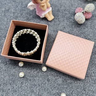Low price wholesale jewelry carton cover ring bracelet box necklace bracelet jewelry packaging box 9*9 * 3c
