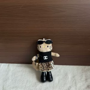 Мягкая игрушка Hello Kitty с одеждой для смены набор для рукоделия