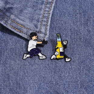 Escape Beer Bottle All-match Drink Character Funny Brooch Clothing Accessories Collar Pin Metal Badge