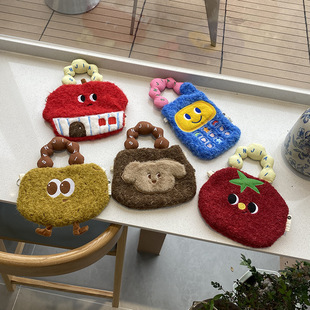 New Cartoon Plush Portable Crossbody Bag Fashionable Portable Shoulder Bag Cute Walking Hand Carrying Mobile Phone Coin Purse