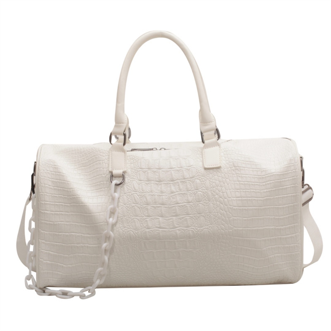 Stylish travel bag for women, large capacity, carry-on luggage, high-quality leather sports and fitness bag.
