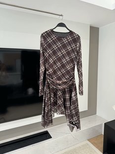 Трансграничные европейские товары AliExpress Amazon, европейские и американские женщины в клетку складки шелковая сетка нерегулярное платье с длинными рукавами короткая юбка