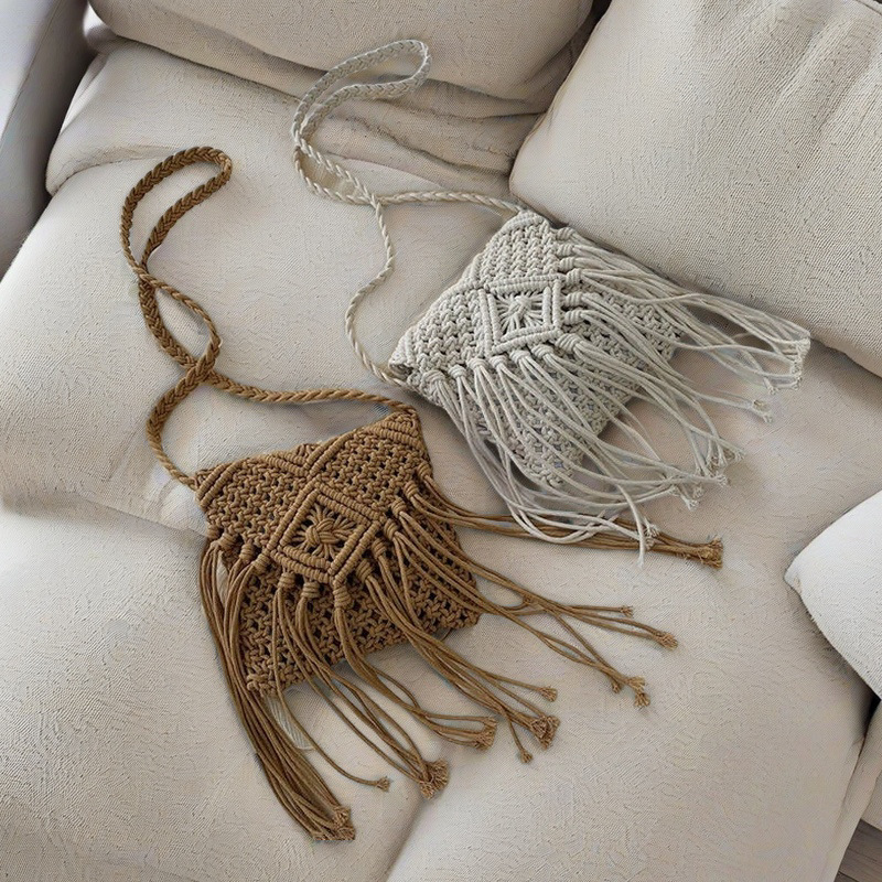 Cross-border hot-selling tassel cotton straw bag, handmade knitted bag, woolen small square bag, ethnic style shoulder/crossbody bag