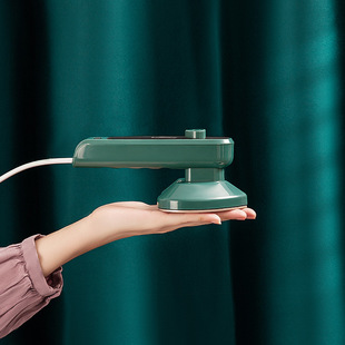Portable Mini Travel Titanium Bottom Plate Handheld Clothes Ironing Machine Household Small Steam Ironing Machine Dry Wet