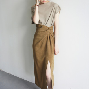 Mustard Fog Textuality Cross Design High Waist Side Slit Knee Skirt Elegant Fashionable Women's Underwear