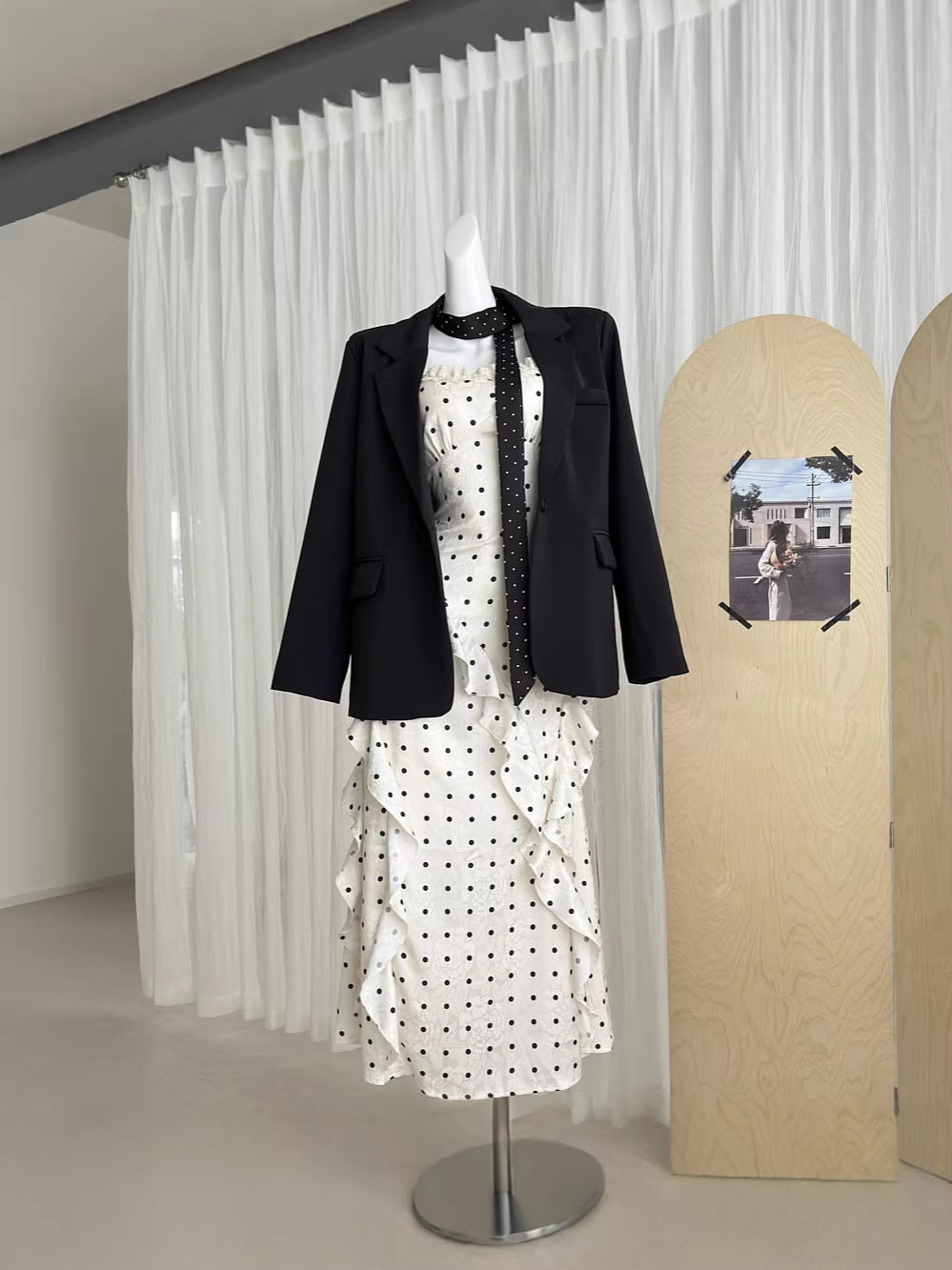 "Xinxing" New Spring and Summer Polka Dot Dress for Women, Slimming and Elegant for Work, Plus Black Suit Set