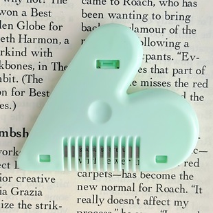 Peach Heart Double-Sided Hair Comb Repairer Self-Service Trimming Liu Hai Shear Hair Thinning and Restrapping Hair Tip Split Beauty Makeup Tool