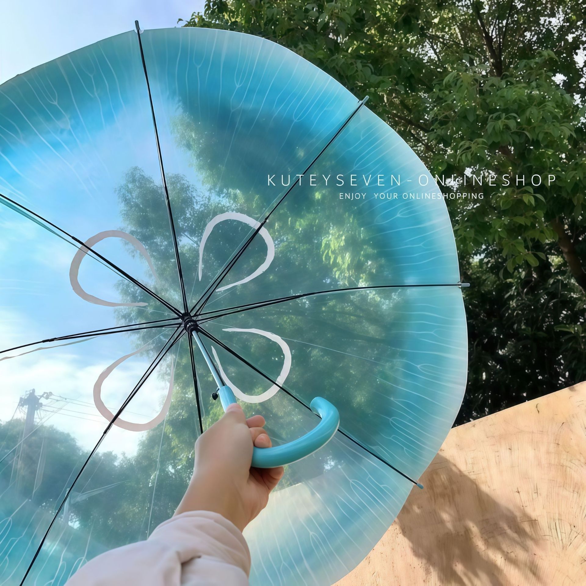 Stylish and romantic jellyfish umbrella, transparent umbrella, gradient light blue, curved hook, straight handle umbrella, waterproof umbrella, photo prop.
