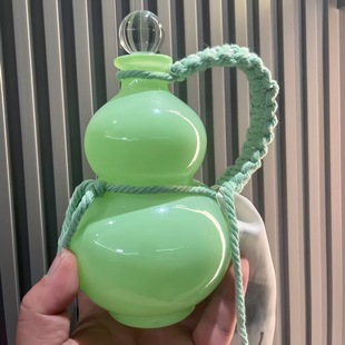 Fashion glass beverage bottle 375ml simple thick transparent glass gourd bottle 500ml cork gourd wine bottle