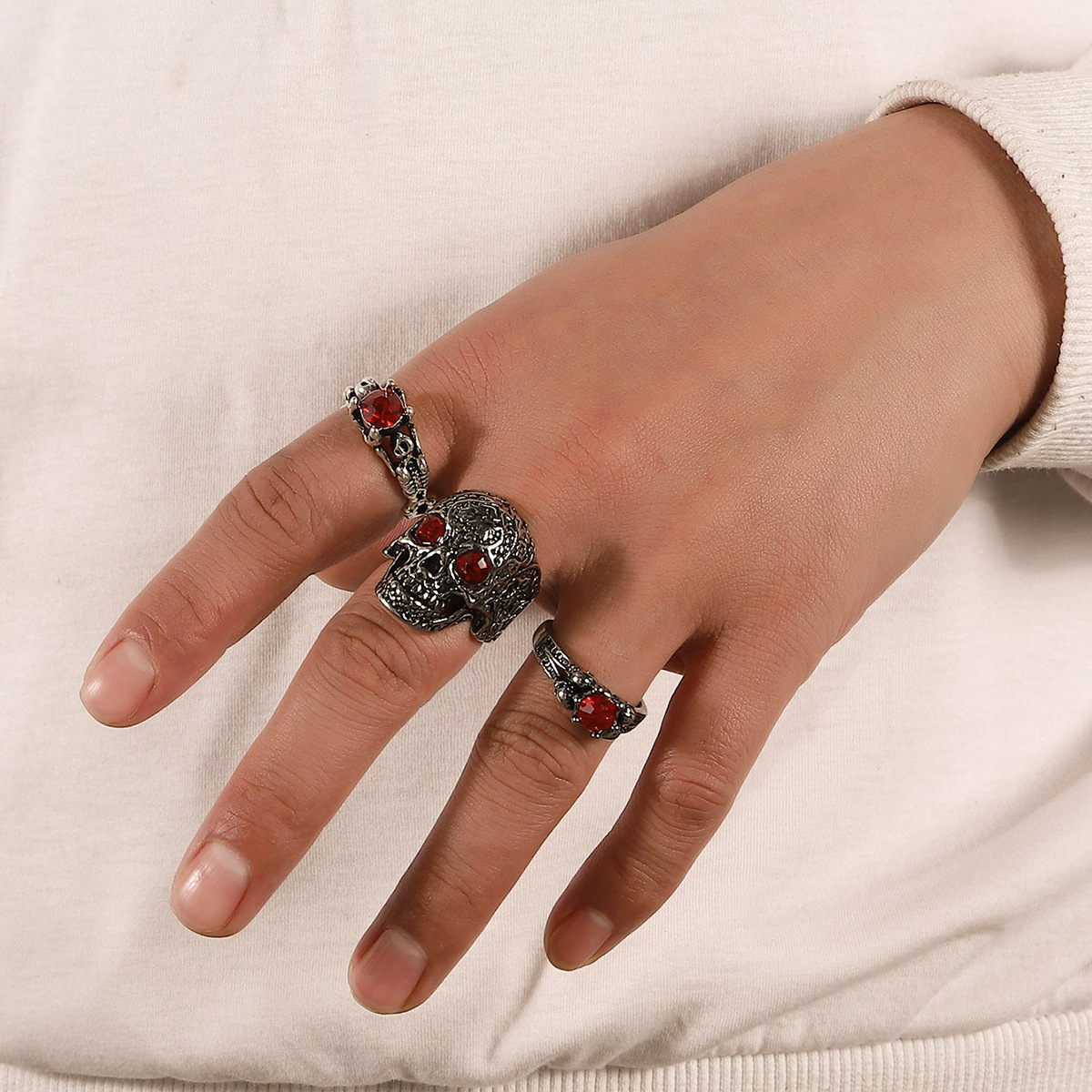 Cross-border personality trend red-eye horror skull ring street punk exaggerated all-match alloy ring wholesale