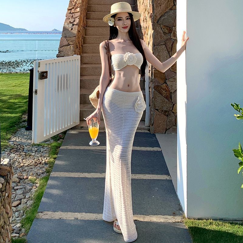 Thai Island Vacation Style Pure Desire Two-Piece Bikini, Strapless Knit Top, Photo-Worthy Beach Swimwear