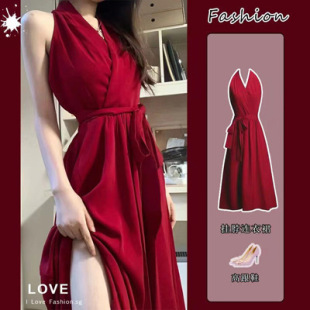 Pure desire style red halter dress women's 2023 early spring new A- line royal sister waist strap slim mid-length dress