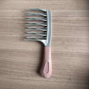 Men and women with the same style ribs comb PVC handle scalp massage comb hair fluffy comb curly hair barber shop styling comb