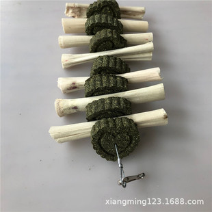 Wholesale Molar Sweet Bamboo Bite String Grass Cake String Totoro Guinea Pig Molar Snacks Molar Stick Sweet Bamboo Pet Supplies