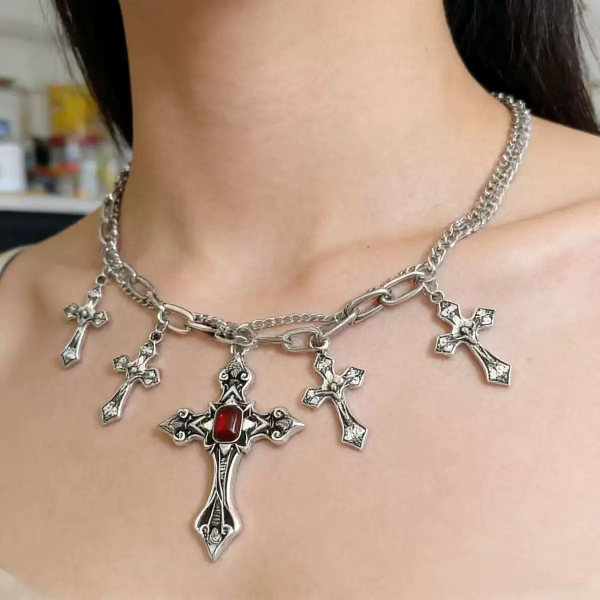 Cross-Border New Hot-Selling Gothic Style Cross Multi-Layer Pendant Necklace Retro Fashion Light Luxury Clavicle Chain Jewelry