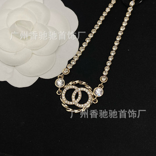 Xiaoxiangfeng new rhinestone twist circle diamond neck chain European and American high-end star necklace manufacturers wholesale