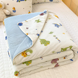 Class A small fresh cool silk ice beans summer cool quilt printing 3D massage air conditioning quilt summer quilt thin quilt wholesale